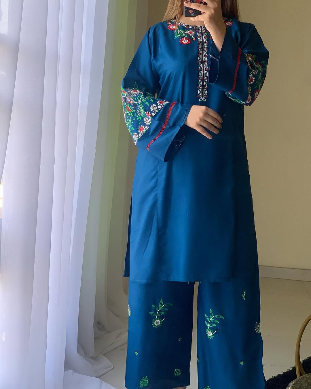 Zinc Embroidered Linen Suit | Shop Elegant Floral Kurta & Trousers