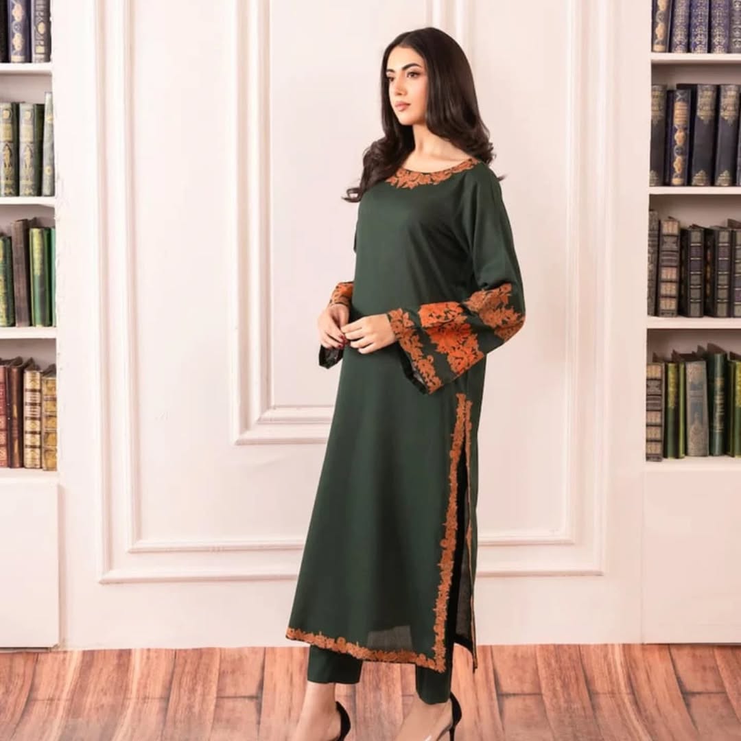 Omal Embroidered Linen Shirt with Trousers