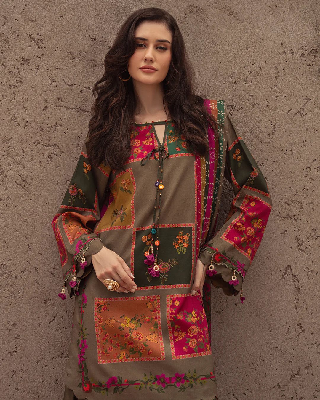 Luxury Embroidered 3-Piece Suit – shamoz silk Collection | Hina Collection